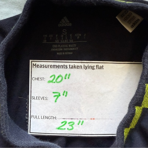 Adidas Manchester United Women’s Tee- Small - Picture 8 of 10